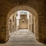 Tomasi Palermo
